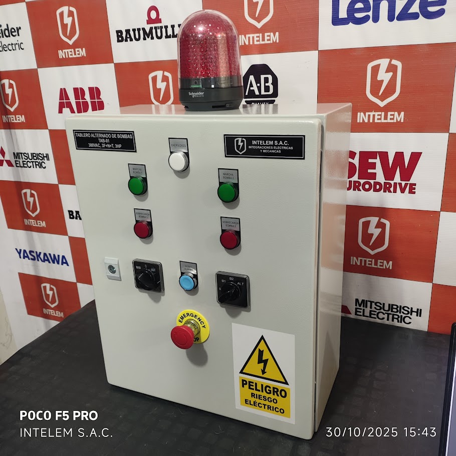 TABLERO ALTERNADOR DE 2 BOMBAS DE AGUA SCHNEIDER 2.2KW 3HP 380V 3F+N+T INTELEM