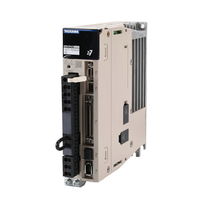SGD7S-2R8A00A002 SERVODRIVE SERVOPACK IN: 3F 200-240V, OUT: 200-240V 0-500HZ 2.8A 400W --YASKAWA
